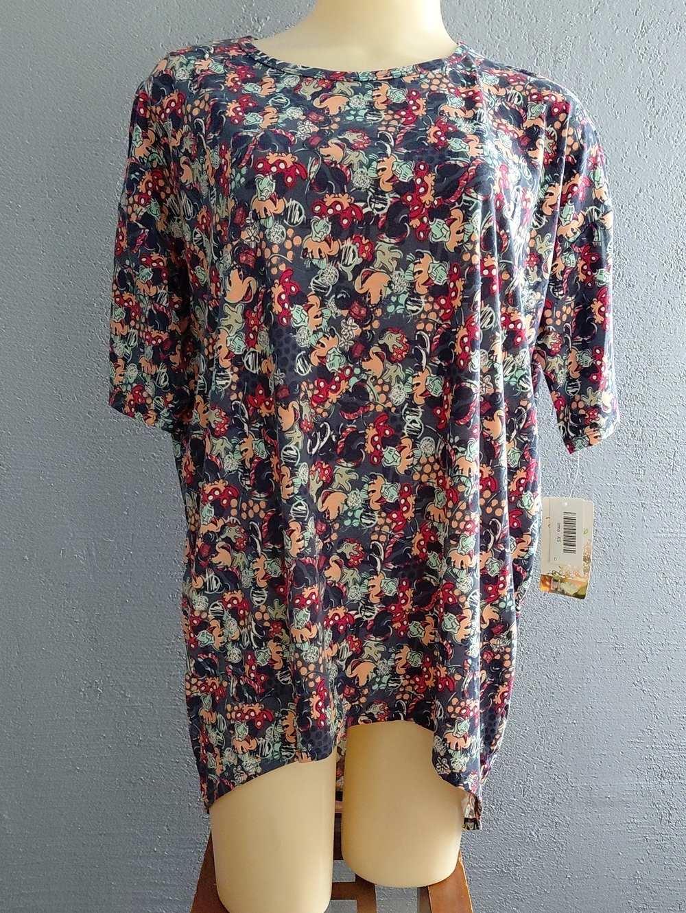 LuLaRoe Navy Floral & Multicolor Short Sleeve Top